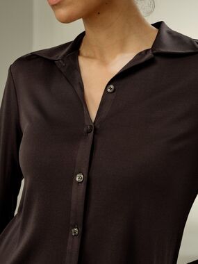 Lily Silk basic slim silk jersey button up shirt size medium 100% mulberry Silk